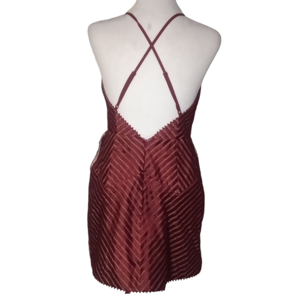 Revolve X By NBD Burgundy Strappy Illusion Detail Mini Dress‎ Size Small - Picture 4 of 8